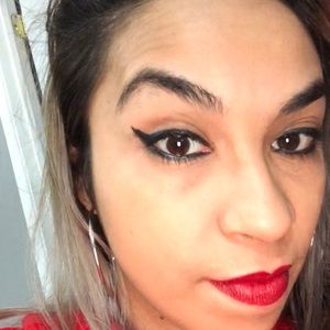 Meet your Posher, Guadalupe